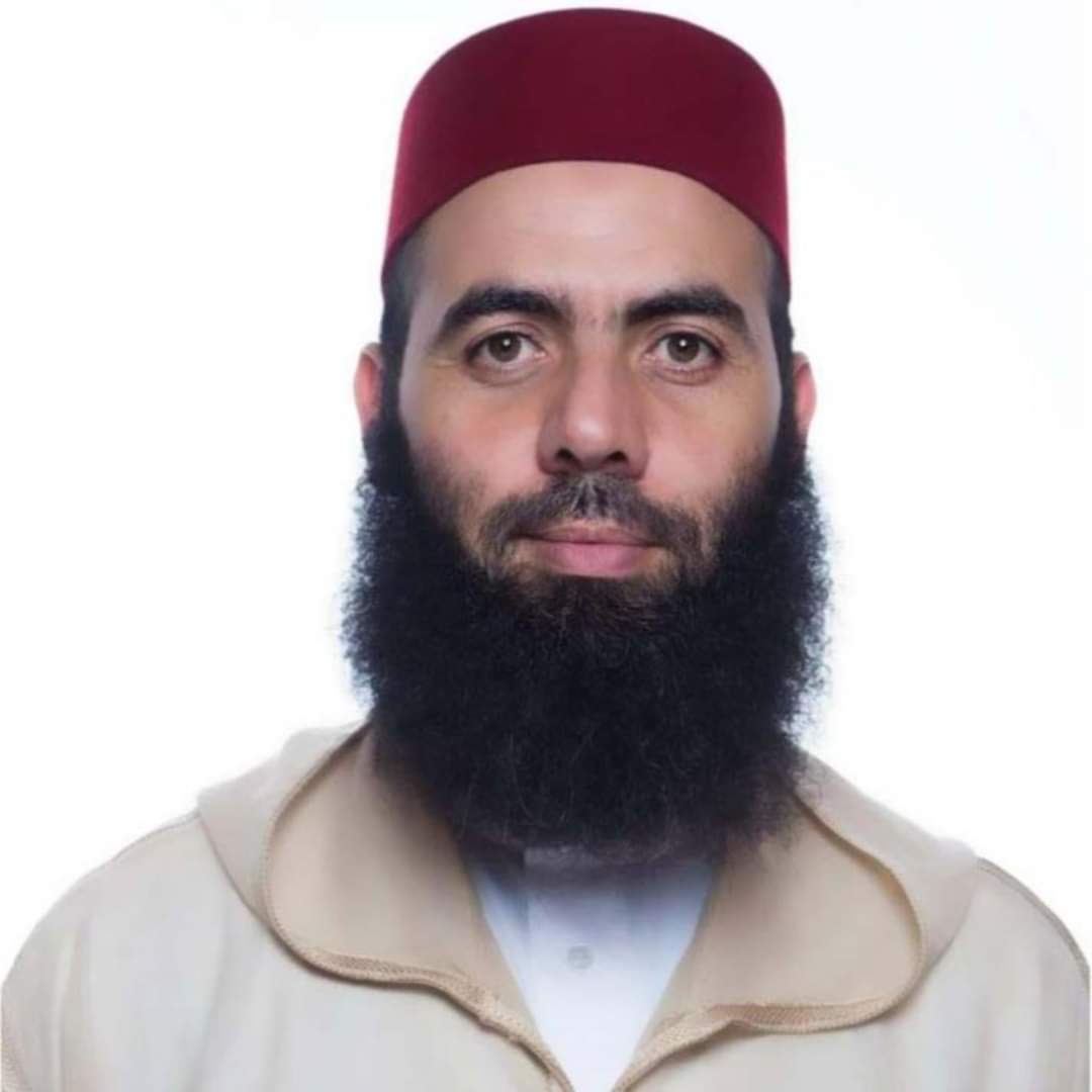 من هو ياسين العمري؟