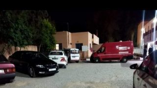 دهس شرطي بالسد الأمني لقلعة السراغنة ولاذ بالفرار ..استنفار أمني بمختلف الأجهزة الأمنية بحثا عن الجاني