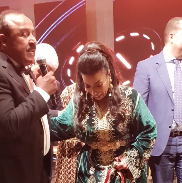 في ليلة نجوم الشاشة، سعيد الناصري يمنح شقة للممثلة كريمة وساط