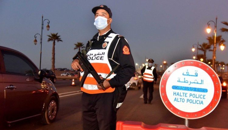 القنيطرة.. توقيف شخصين بحوزتهما 383 كيلو غراما من مخدر الشيرا