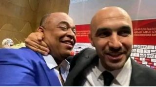 وليد الركراكي يتبرع لفريق الوداد الرياضي بمبلغ مالي ضخم