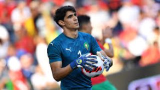 سبب إصابة ياسين بونو حارس المنتخب المغربي