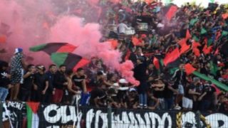 مأساة مشجع عماد: نداء للعدالة والدعم بعد الإعتداء القاتل على مناصر فريق الجيش الملكي في تونس